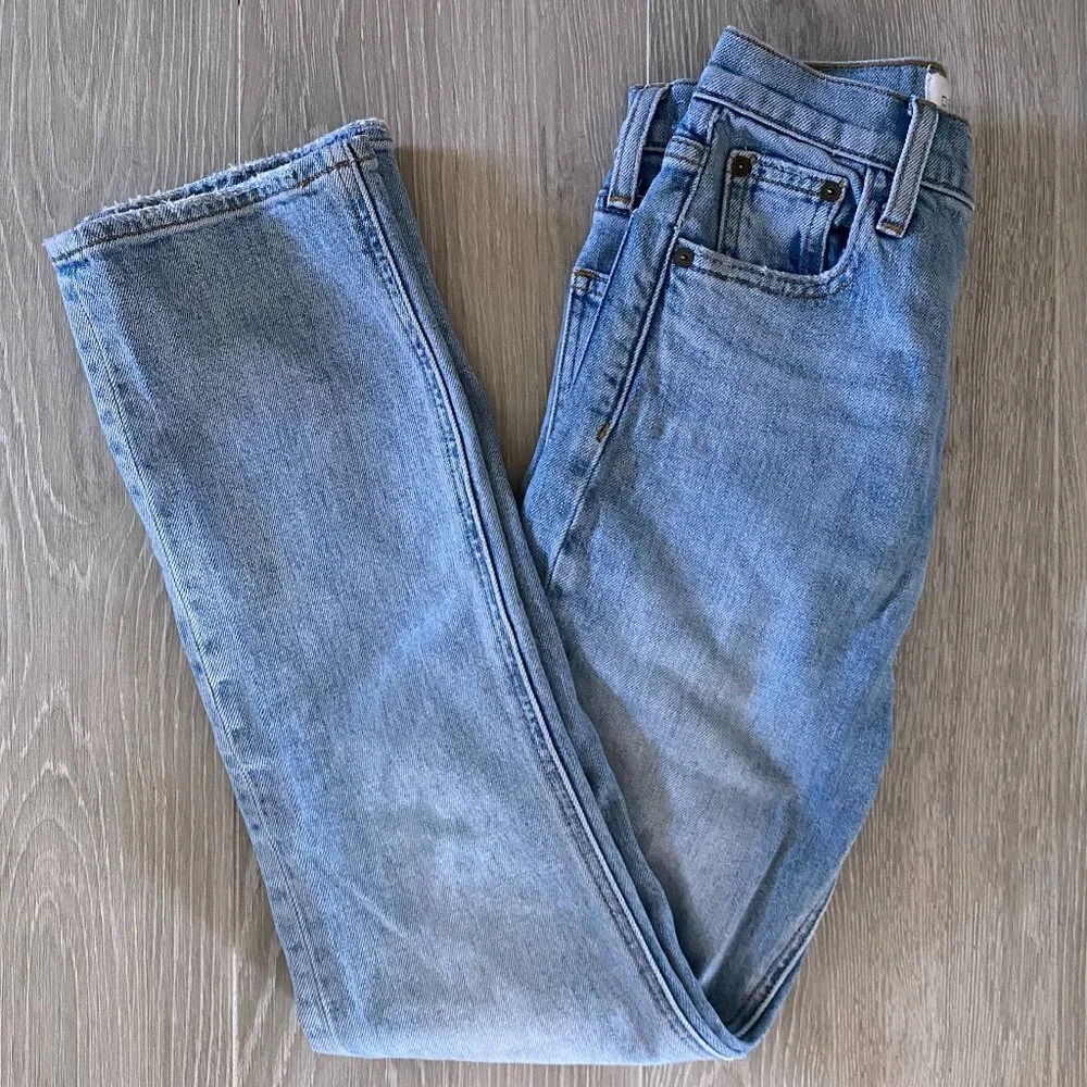 Aritzia Denim Forum The Bailey High Rise Boot Jeans - Picture 2 of 9